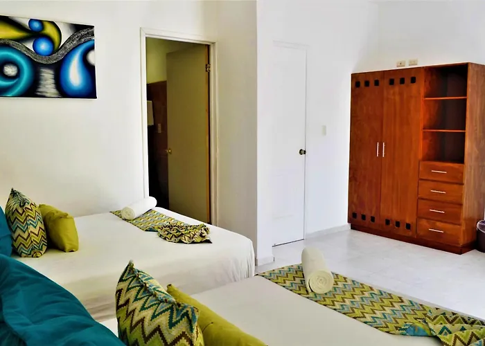 Corales Hotel 3*
