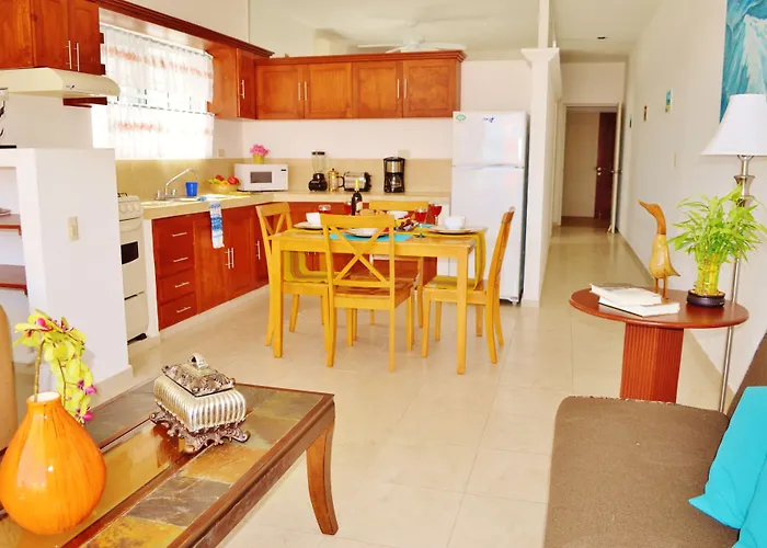 Corales Hotel 3*